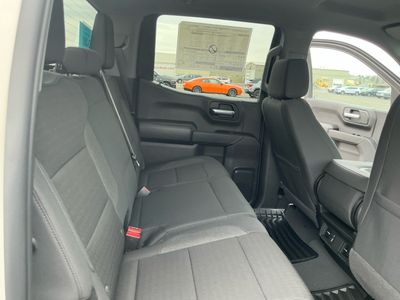 2026 Chevrolet Silverado 1500 — photo 19 view