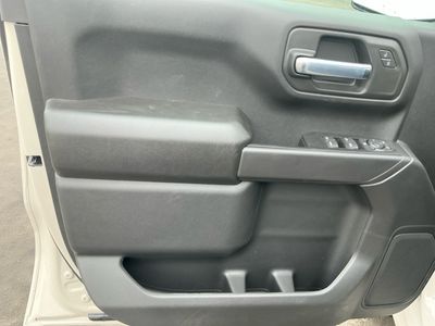 2026 Chevrolet Silverado 1500 — photo 15 view