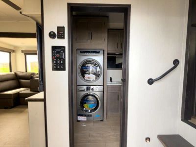 2026 Forest River RV Cherokee Arctic Wolf - Photo 22