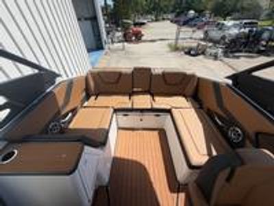 2026 Yamaha 252 SE - Photo 8