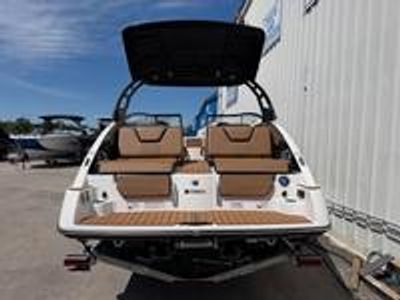2026 Yamaha 252 SE - Photo 5