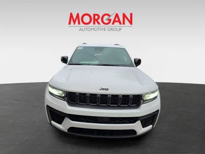 2026 Jeep Grand Cherokee — photo 7 view