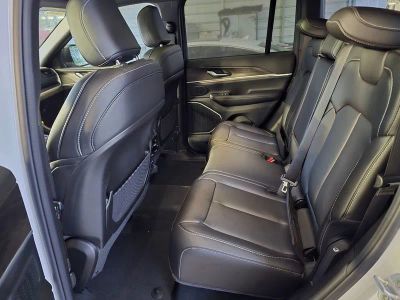 2026 Jeep Grand Cherokee — photo 30 view