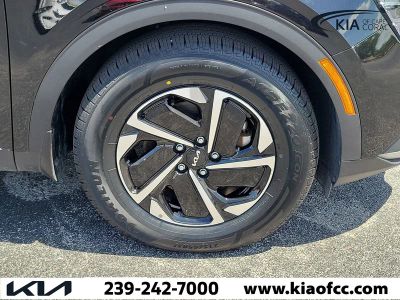 2025 Kia Sportage Hybrid — photo 7 view
