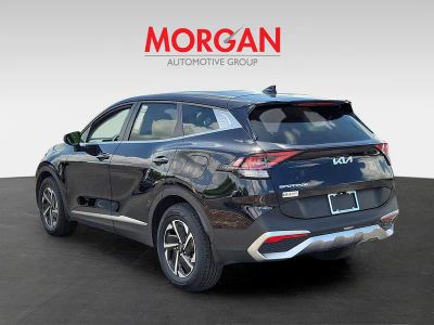 2025 Kia Sportage Hybrid — interior view
