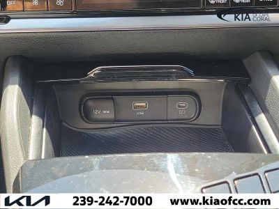 2025 Kia Sportage Hybrid — photo 28 view