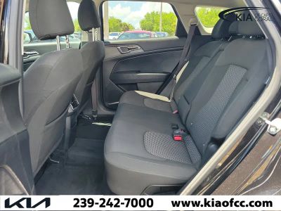2025 Kia Sportage Hybrid — photo 12 view