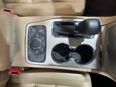 2016 Jeep Grand Cherokee - Photo 13
