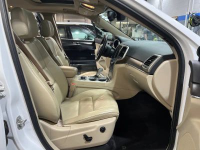 2016 Jeep Grand Cherokee - Photo 15