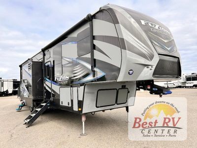 2015 Keystone RV Fuzion - Photo 1