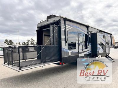 2015 Keystone RV Fuzion - Photo 4