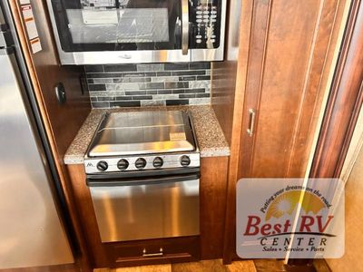 2015 Keystone RV Fuzion - Photo 26