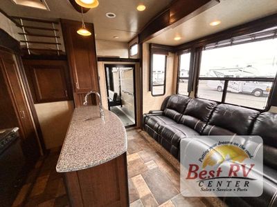 2015 Keystone RV Fuzion - Photo 16