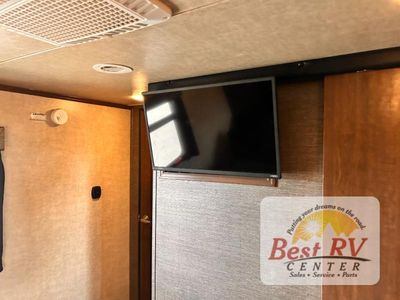 2015 Keystone RV Fuzion - Photo 52