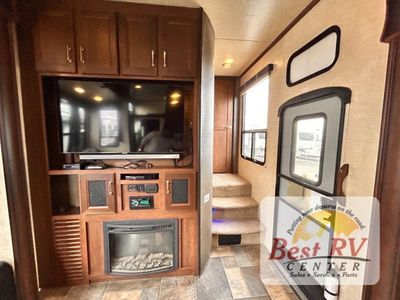2015 Keystone RV Fuzion - Photo 37