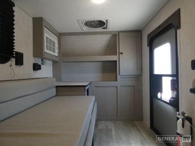 2025 Coachmen Clipper ROK - Photo 6