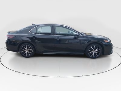 2024 Toyota Camry — photo 8 view