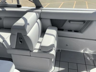 2024 Aviara AV28 - Photo 19