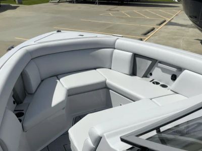 2024 Aviara AV28 - Photo 8