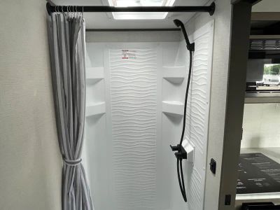 2026 Grand Design Transcend One - Photo 9