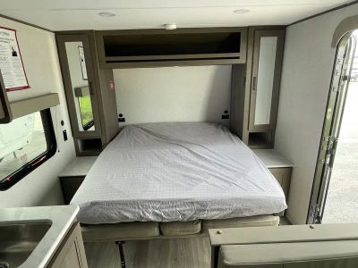 2026 Grand Design Transcend One - Photo 8