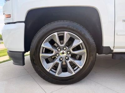 2018 Chevrolet Silverado 1500 - Photo 10