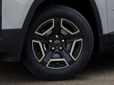 2026 Jeep Cherokee — photo 8 view