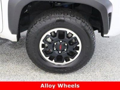2025 Toyota Tacoma 4WD - Photo 5