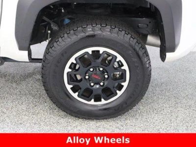 2025 Toyota Tacoma 4WD - Photo 10