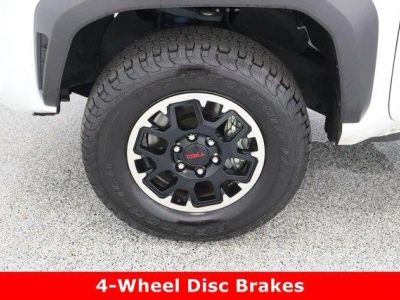 2025 Toyota Tacoma 4WD - Photo 11