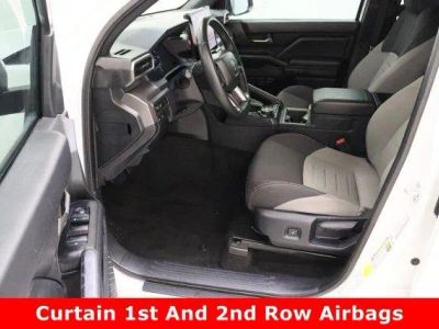 2025 Toyota Tacoma 4WD - Photo 14