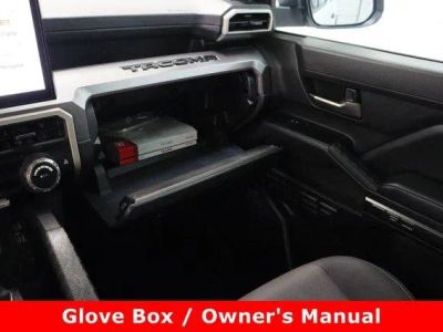2025 Toyota Tacoma 4WD - Photo 23