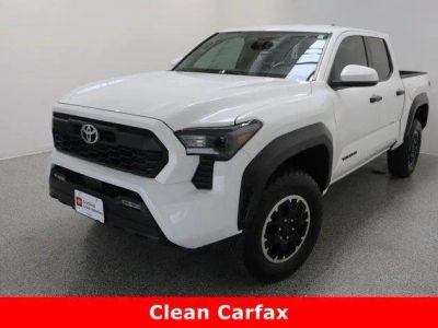 2025 Toyota Tacoma 4WD - Photo 2