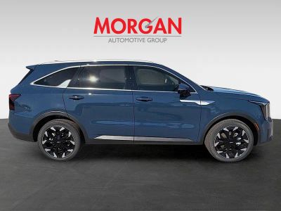2026 Kia Sorento — engine compartment view