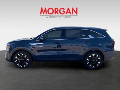 2026 Kia Sorento — side profile view