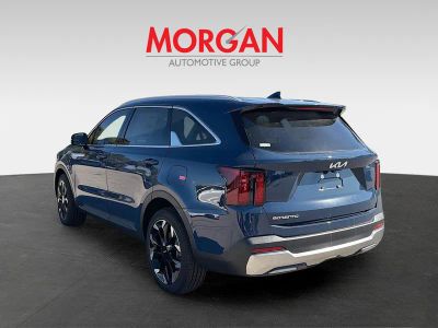 2026 Kia Sorento — rear three-quarter view
