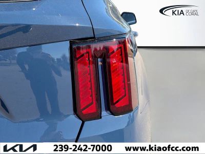 2026 Kia Sorento — photo 9 view