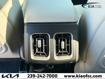 2026 Kia Sorento — photo 20 view