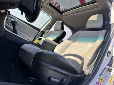 2015 Toyota Camry - Photo 10