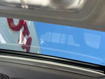 2015 Toyota Camry - Photo 19
