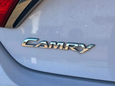 2015 Toyota Camry - Photo 35