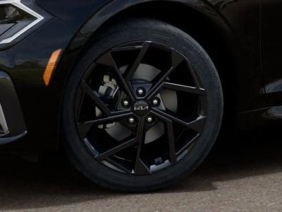 2026 Kia K5 — photo 9 view