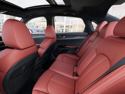 2026 Kia K5 — photo 18 view