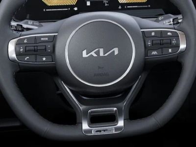 2026 Kia K5 — photo 22 view