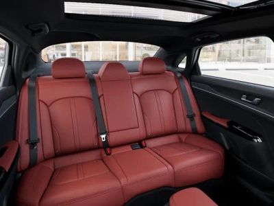 2026 Kia K5 — photo 16 view