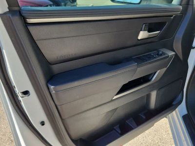 2024 Toyota Tundra — photo 20 view