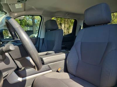 2024 Toyota Tundra — photo 18 view