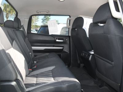 2021 Toyota Tundra - Photo 17