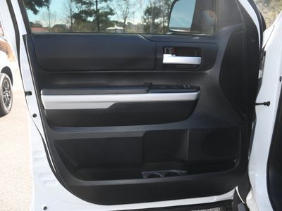 2021 Toyota Tundra - Photo 9