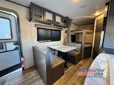 2022 Dutchmen Aspen Trail LE - Photo 10